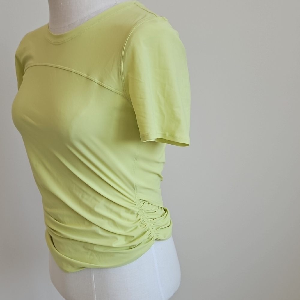 Lululemon Lime Green Women's Short Sleeve Top with Wrap Back Detail - Picture 4 of 4